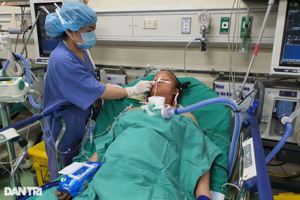 Bác sĩ Việt Đức kêu gọi nhà hảo tâm chung tay cứu thai phụ đang nguy kịch - 1 Bác sĩ Việt Đức kêu gọi nhà hảo tâm chung tay cứu thai phụ đang nguy kịch - 1