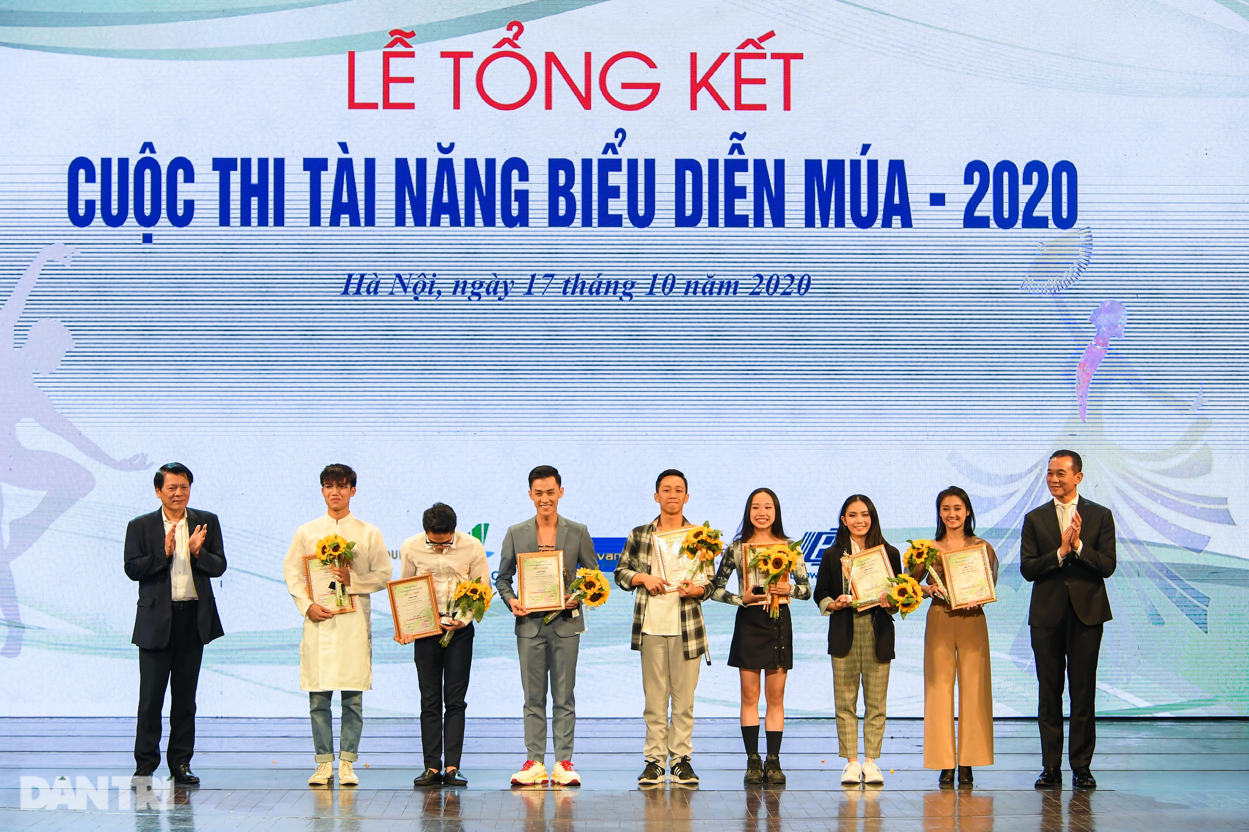 Sau những ngày tranh tài hấp dẫn, các tài năng múa đã lộ diện - 4