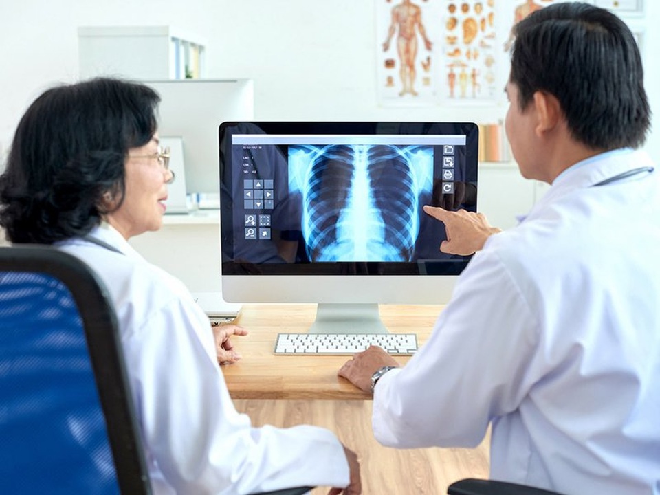 Triển khai giải pháp AI- VinDr trong chẩn đoán hình ảnh y tế - 1 Triển khai giải pháp AI- VinDr trong chẩn đoán hình ảnh y tế - 1
