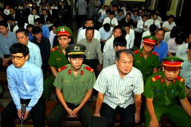 Hơn 5.000 tỷ “bốc hơi”, ngân hàng Xây dựng “đá bóng” trách nhiệm?