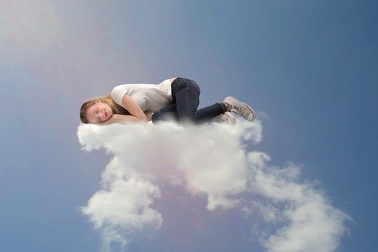 Giấc mơ phức tạp hay không tùy thuộc vào giai đoạn ngủ mỗi người