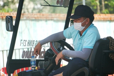 Những dịch vụ "hốt bạc" ở Sầm Sơn ế ẩm giữa mùa du lịch