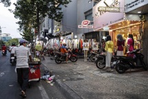 TPHCM thu phí sử dụng lòng đường, hè phố thế nào?