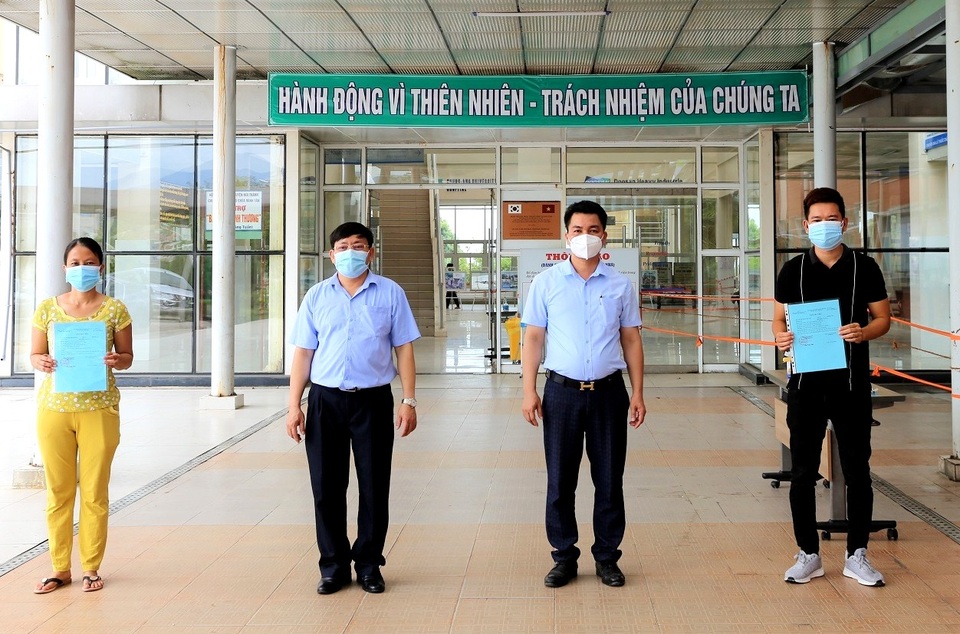 Đà Nẵng, Quảng Nam: Thêm 12 bệnh nhân mắc Covid-19 khỏi bệnh - 3 Đà Nẵng, Quảng Nam: Thêm 12 bệnh nhân mắc Covid-19 khỏi bệnh - 3