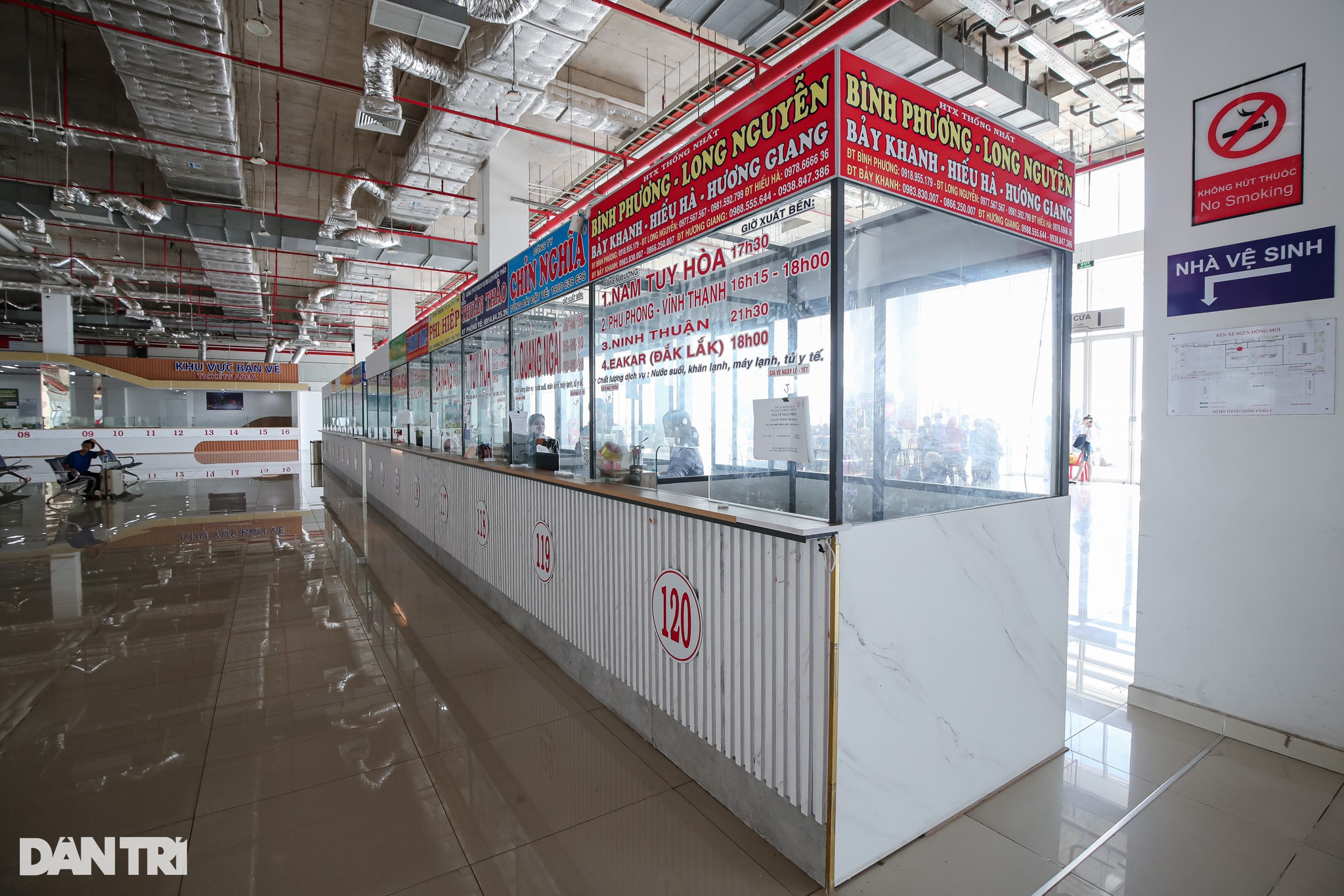 Bến xe lớn và hiện đại nhất nước... vắng khách - 8 Bến xe lớn và hiện đại nhất nước... vắng khách - 8