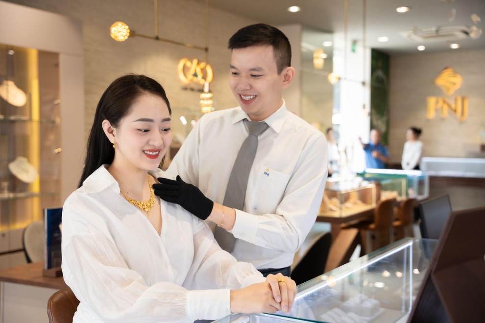 PNJ honored by JWA for sustainable development - 5 PNJ được JWA vinh danh về phát triển bền vững - 5