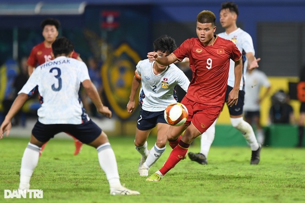 Thua U22 Việt Nam, U22 Lào bất ngờ được CĐV Đông Nam Á khen ngợi - 2 Thua U22 Việt Nam, U22 Lào bất ngờ được CĐV Đông Nam Á khen ngợi - 2
