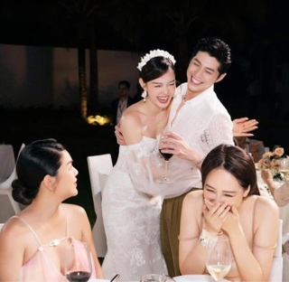 Hội bạn thân Hoàng Thùy Linh: "Mẹ bỉm sữa" gợi cảm, Mai Phương Thúy lẻ bóng - 15