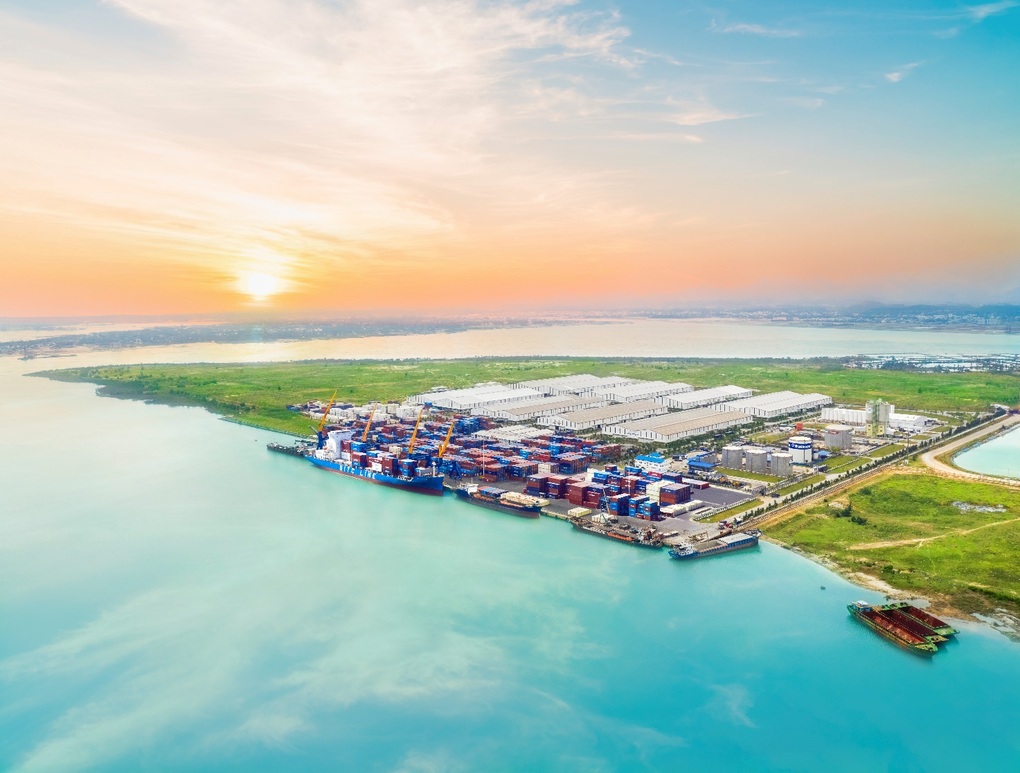 Cảng Chu Lai phát triển dịch vụ xuất nhập khẩu hàng rời - 1