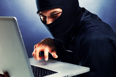 Nhiều phụ nữ tố bị “trai Tây” lừa qua mạng gần 1 tỉ đồng