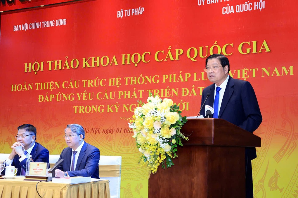 Revisão geral de documentos legais para lidar com sobreposições e conflitos - 3 Tổng rà soát văn bản quy phạm pháp luật để xử lý chồng chéo, mâu thuẫn - 3