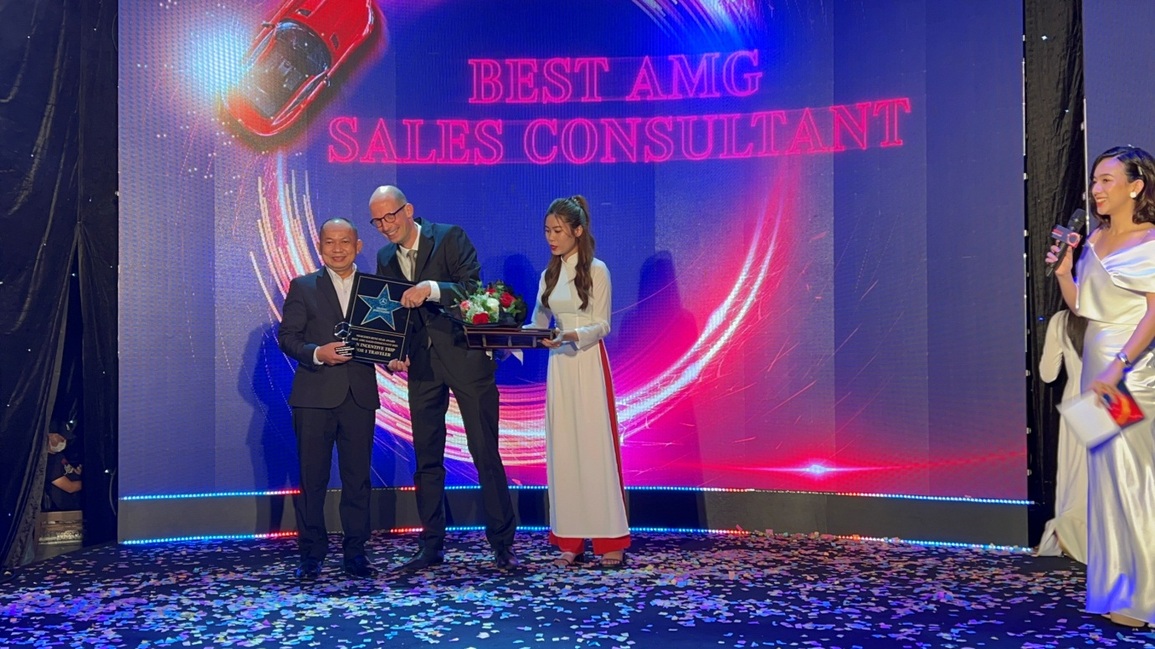 Vietnam Star Automobile - đại lý phân phối Mercedes-Benz hàng đầu Việt Nam - 4 Vietnam Star Automobile - đại lý phân phối Mercedes-Benz hàng đầu Việt Nam - 4