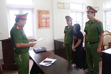 Cán bộ ngân hàng lừa đảo gần 3 tỷ đồng