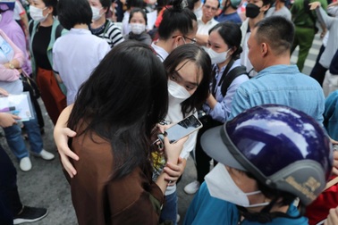 Con 9 năm học sinh giỏi nguy cơ rớt lớp 10, mẹ tuyệt vọng!