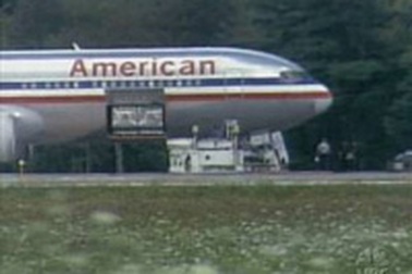 Phát hiện chất nổ trên máy bay Mỹ