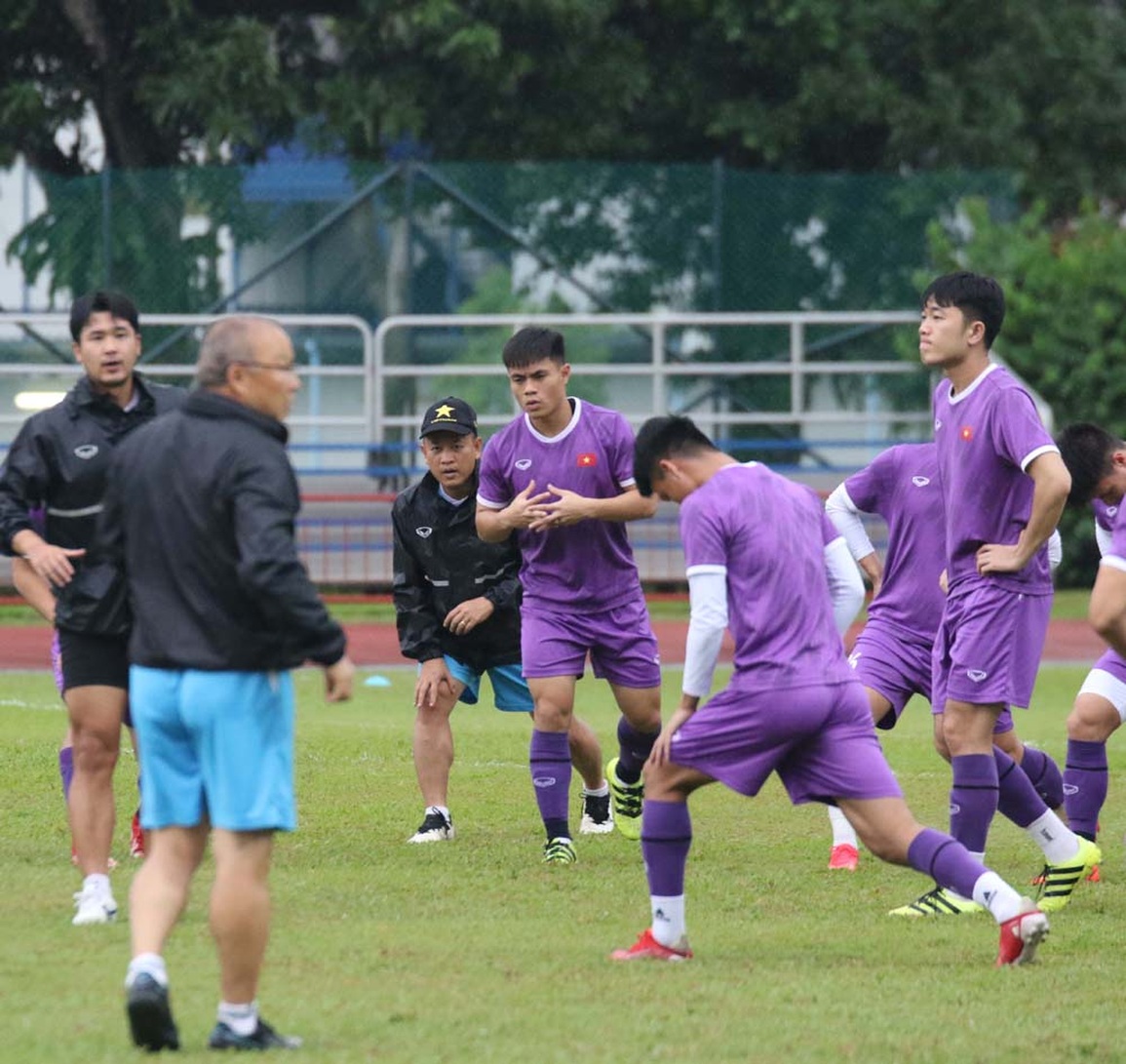 Đội tuyển Việt Nam tắm mưa rèn tuyệt chiêu đấu Malaysia - 3 Đội tuyển Việt Nam tắm mưa rèn tuyệt chiêu đấu Malaysia - 3