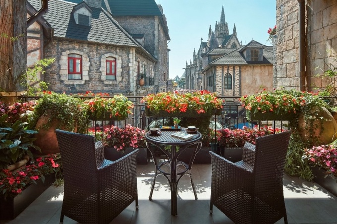 Vẻ đẹp của “ngôi làng Pháp” Mercure French Village Bana Hills.