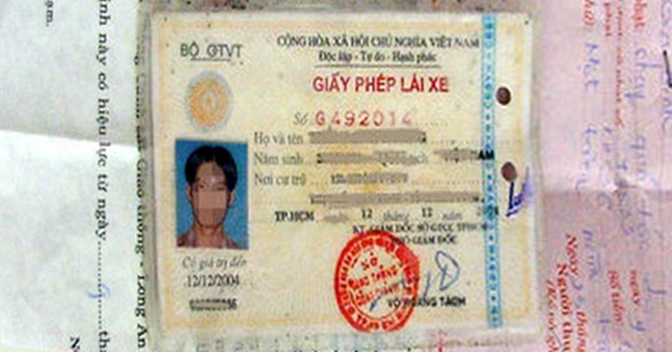 Đề xuất tính điểm trên giấy phép lái xe - 1 Đề xuất tính điểm trên giấy phép lái xe - 1