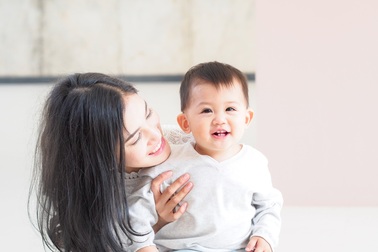 Phát triển trí não, tăng cường đề kháng cho trẻ nhờ thói quen tốt của mẹ