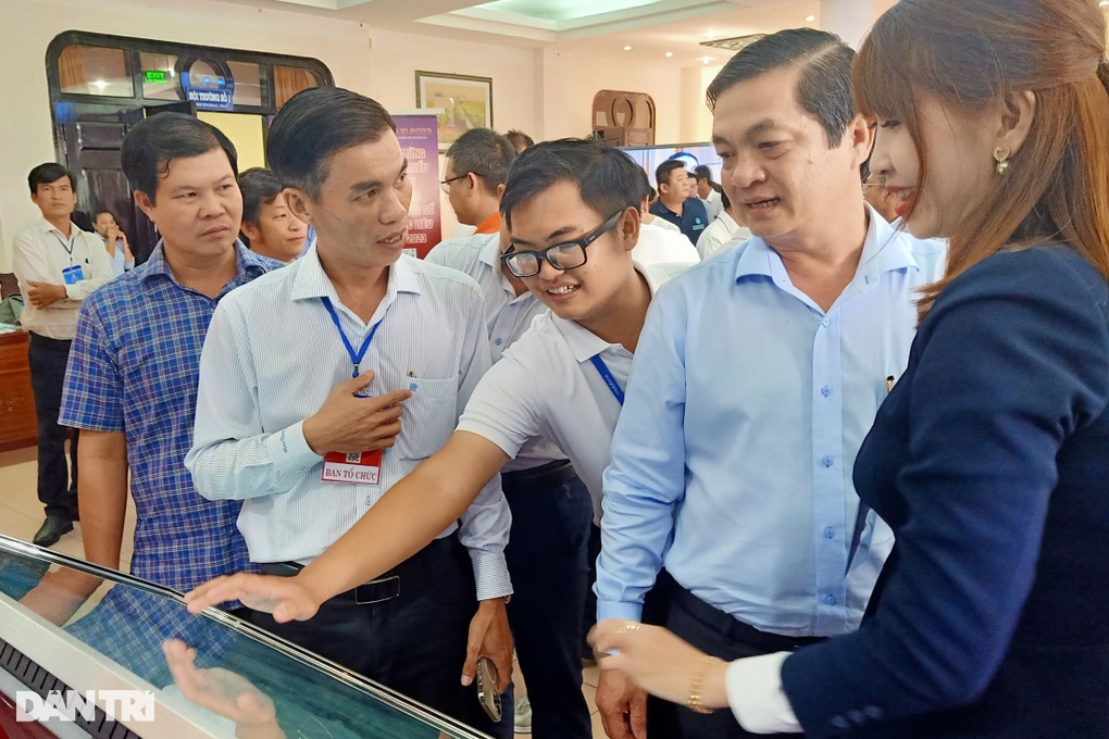 Thách thức lớn nhất trong chuyển đổi số là dám làm hay không - 1 Thách thức lớn nhất trong chuyển đổi số là dám làm hay không - 1