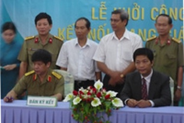 Cần Thơ: Khởi công kết nối mạng giáo dục