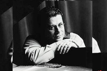 Nghệ sĩ dương cầm Franck Amsallem biểu diễn tại Hà Nội