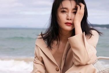 Lý Băng Băng kết thúc mối tình với "phi công trẻ" kém 16 tuổi