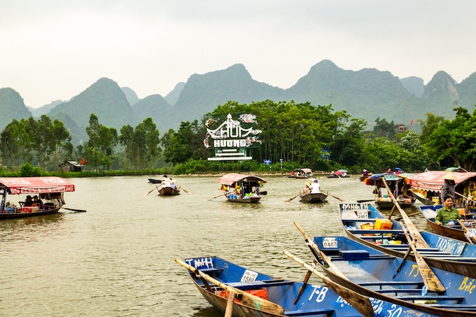 Công bố giá dịch vụ tại Lễ hội chùa Hương 2023.