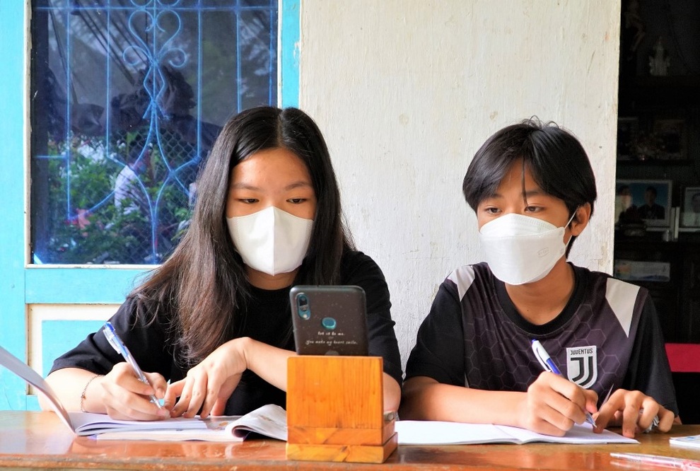 Gần 4.500 học sinh ở Cần Thơ thiếu thiết bị học online - 1 Gần 4.500 học sinh ở Cần Thơ thiếu thiết bị học online - 1