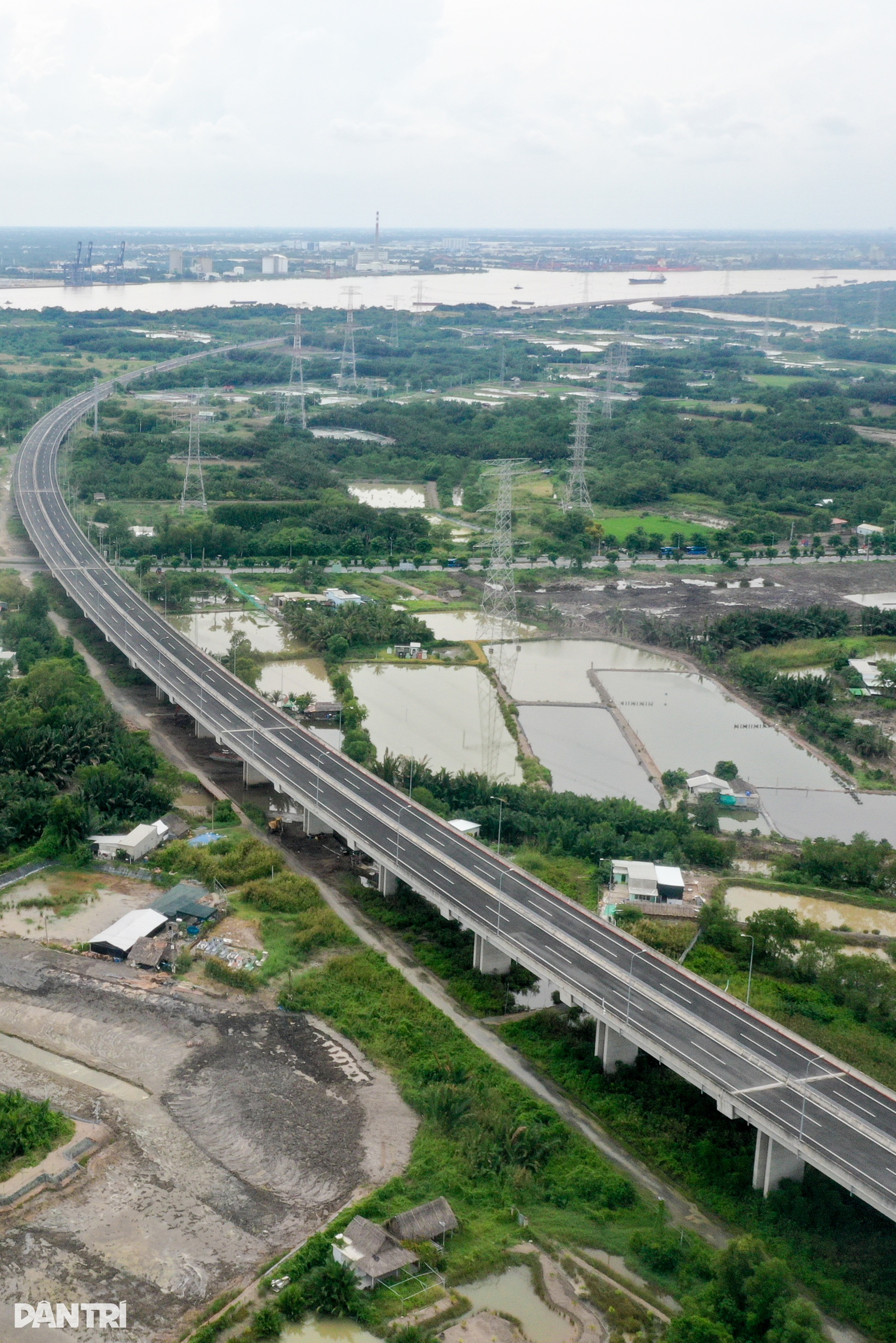 Cây cầu cao nhất Việt Nam nối Cần Giờ - Đồng Nai nhộn nhịp thi công - 8 Cây cầu cao nhất Việt Nam nối Cần Giờ - Đồng Nai nhộn nhịp thi công - 8