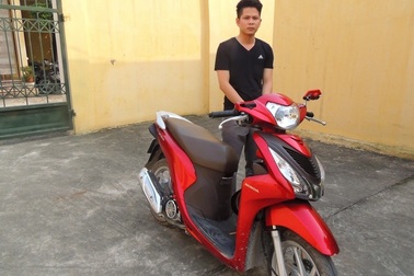 Mời bạn quen qua mạng xã hội về quê chơi, bị bạn cướp luôn xe máy