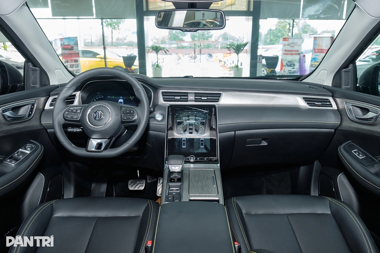 C-SUV Trung Quốc giảm giá gần 250 triệu đồng tại đại lý, rẻ ngang xe hạng A - 2 C-SUV Trung Quốc giảm giá gần 250 triệu đồng tại đại lý, rẻ ngang xe hạng A - 2