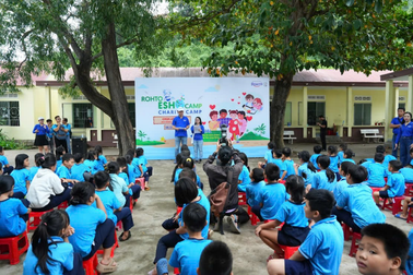 Rohto-Mentholatum Viet Nam tổ chức loạt hoạt động ý nghĩa dịp cuối năm