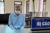 Hành hạ con riêng của nhân tình, người đàn ông ở TPHCM lĩnh án