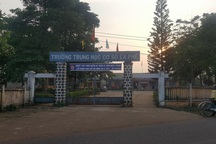 Hiệu trưởng nhận 210 triệu đồng “chạy việc”: Viện KSND đề nghị Công an vào cuộc