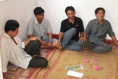 Bến Tre: Triệt phá sòng bạc sau Tết