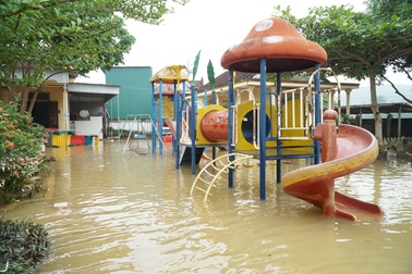 Ngành Giáo dục Nghệ An thiệt hại hơn 15 tỷ đồng do mưa lũ