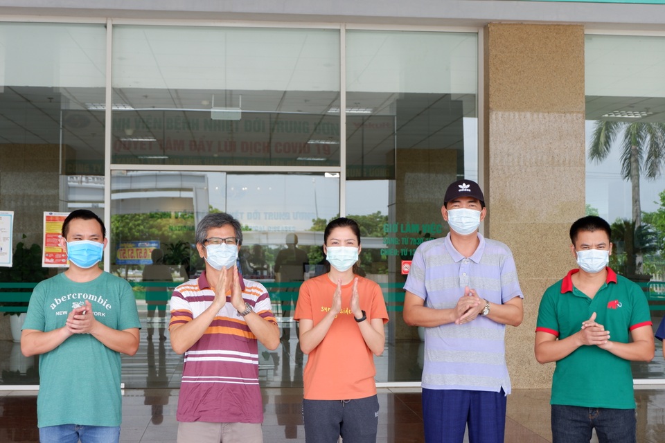 Hành trình 100 ngày trở về quê hương của bệnh nhân Covid-19 - 3 Hành trình 100 ngày trở về quê hương của bệnh nhân Covid-19 - 3