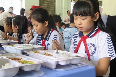 Nan giải bài toán học... 2 buổi/ngày