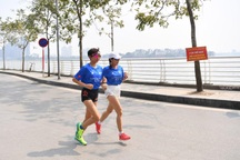 Khám phá cung đường marathon đẹp nhất Hà Nội