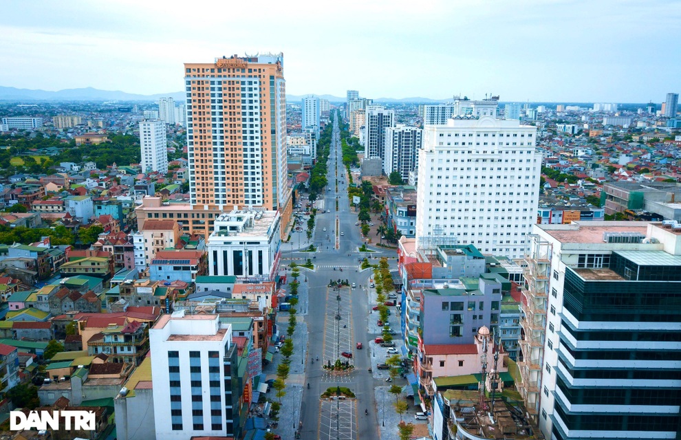 Nghệ An: Giãn cách thành phố nửa triệu dân theo Chỉ thị 16 từ 0h ngày 17/8 - 1 Nghệ An: Giãn cách thành phố nửa triệu dân theo Chỉ thị 16 từ 0h ngày 17/8 - 1