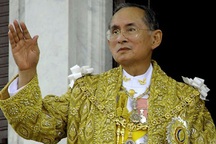 10 nhân vật hoàng gia giàu nhất thế giới 