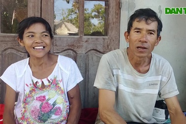 Vợ chồng ốm nặng, tương lai các con dang dở đường đến trường