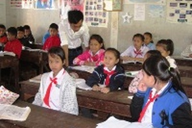 Người Việt gieo chữ trên đất Triệu Voi