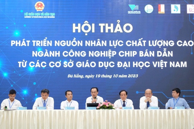 Hội thảo Phát triển nguồn nhân lực chất lượng cao ngành công nghiệp chip bán dẫn từ các cơ sở giáo dục đại học Việt Nam.