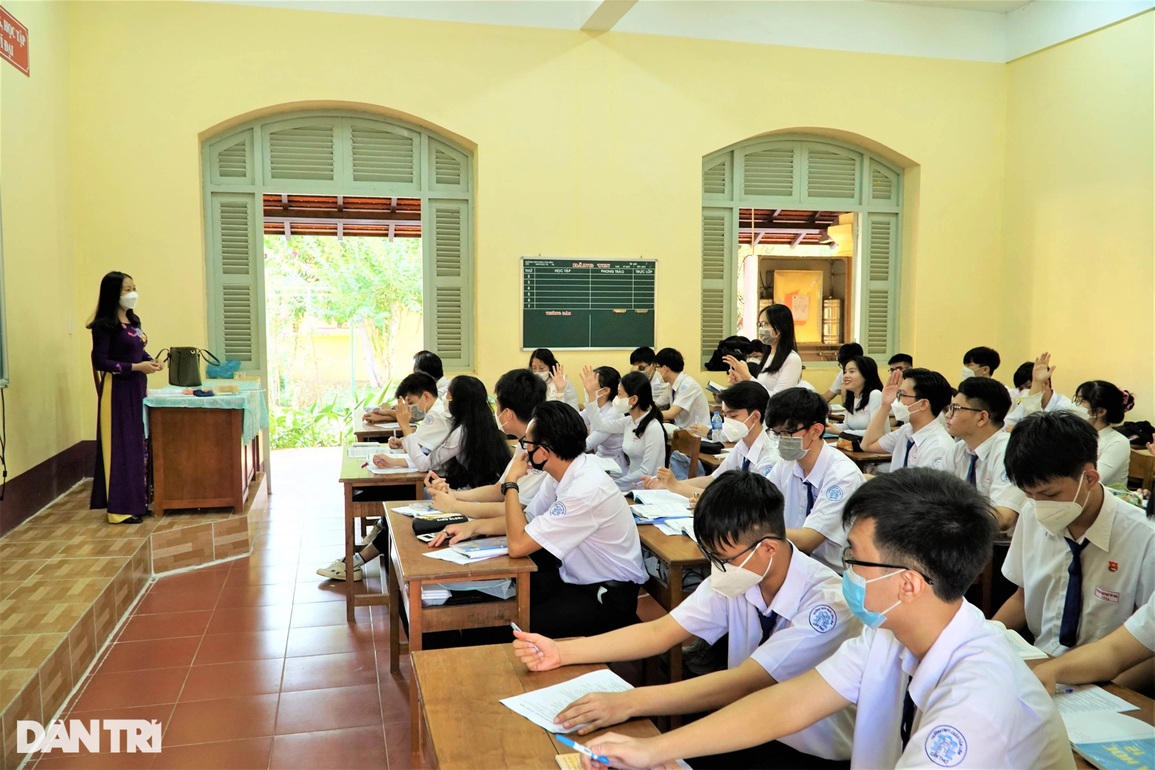 Thầy và trò ở Cần Thơ phấn khởi trở lại trường học sau dịch bệnh - 6 Thầy và trò ở Cần Thơ phấn khởi trở lại trường học sau dịch bệnh - 6