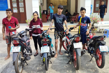 Bắt nhóm tự xưng cảnh sát hình sự kiểm tra hành chính rồi cướp xe