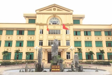 Bắc Giang: Một chủ tịch huyện bị phê bình vì để doanh nghiệp “ăn đất” vô tội vạ!