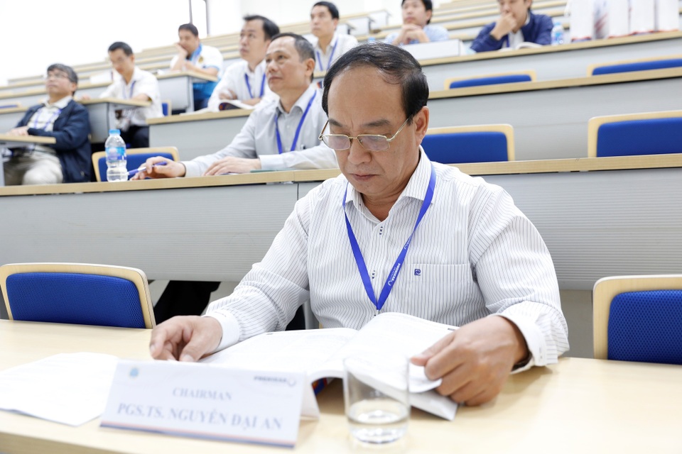 200 nhà khoa học thảo luận về hướng nghiên cứu mới ngành Cơ khí Động lực - 2 200 nhà khoa học thảo luận về hướng nghiên cứu mới ngành Cơ khí Động lực - 2