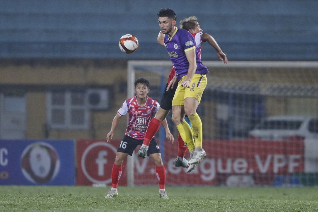 Văn Quyết lập công, Hà Nội FC thắng đậm TPHCM - 1 Văn Quyết lập công, Hà Nội FC thắng đậm TPHCM - 1